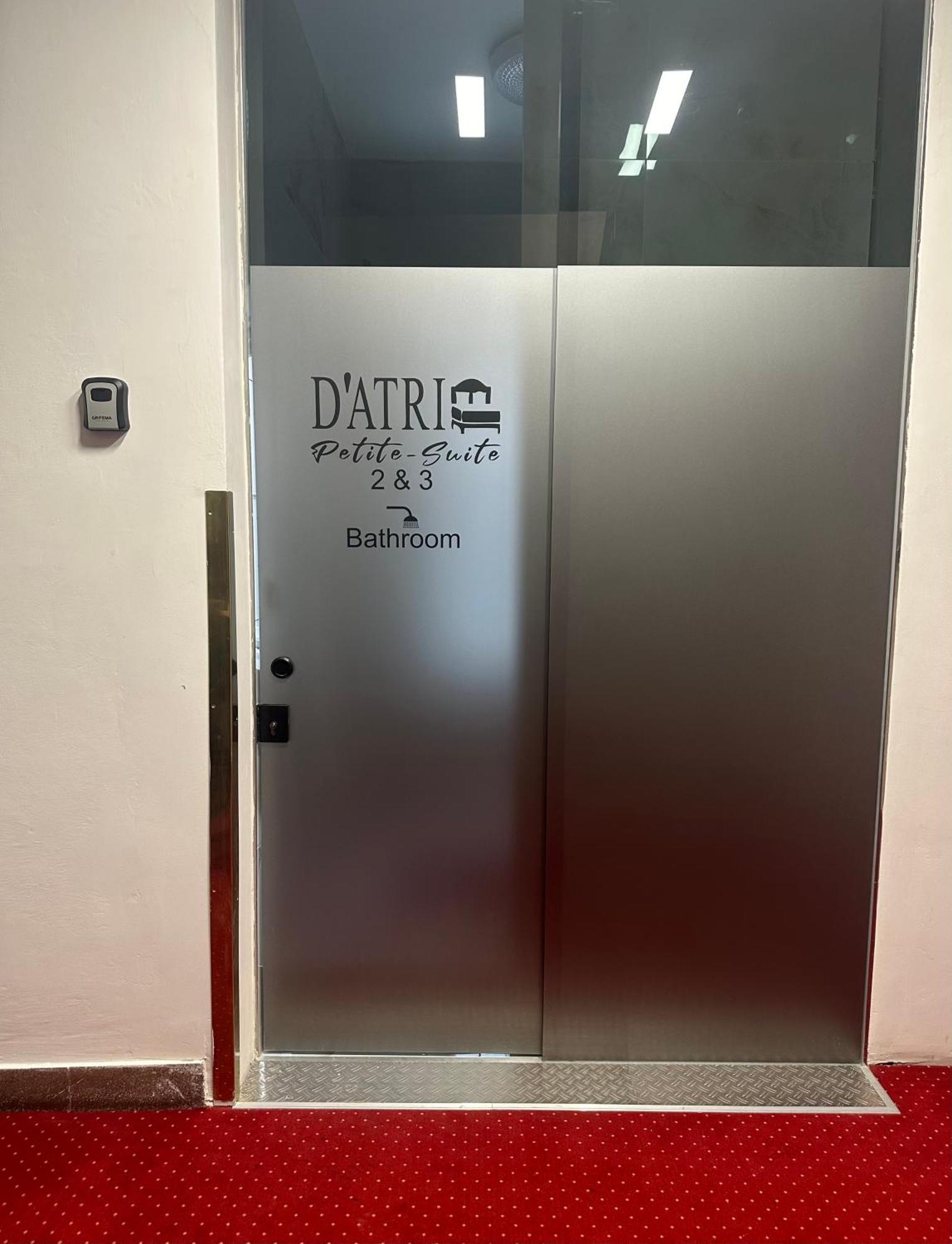 Datri Petite Suite 1 - 3 Вена Экстерьер фото