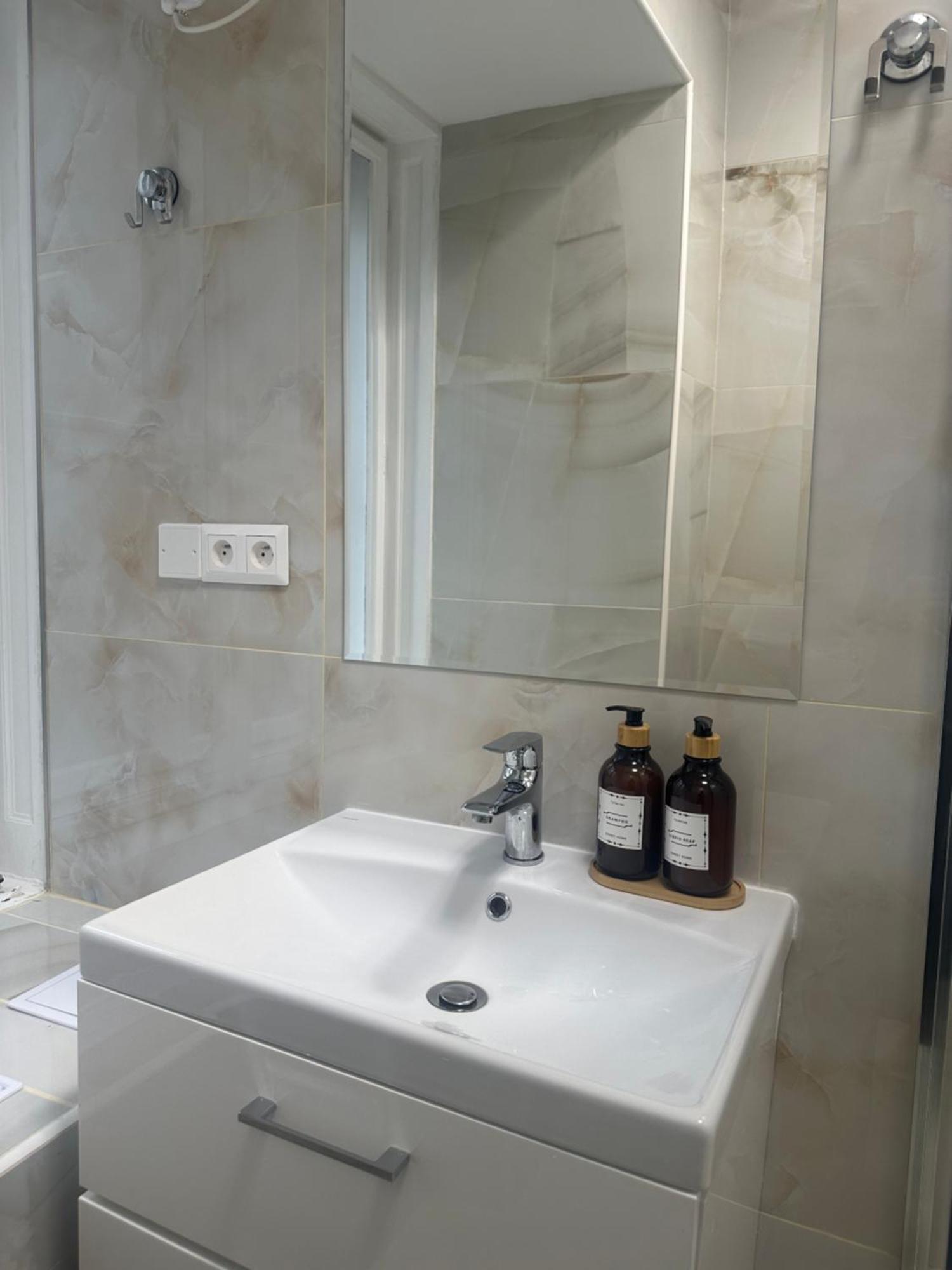 Datri Petite Suite 1 - 3 Вена Экстерьер фото
